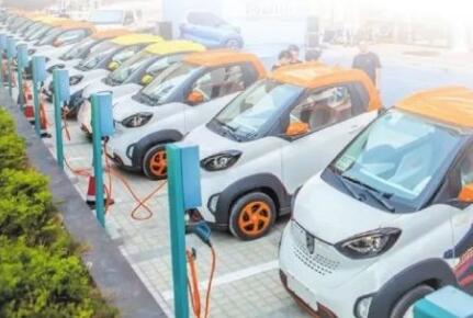 新基建東風(fēng)吹，充電樁市場(chǎng)將會(huì)迎來怎樣的新一年?