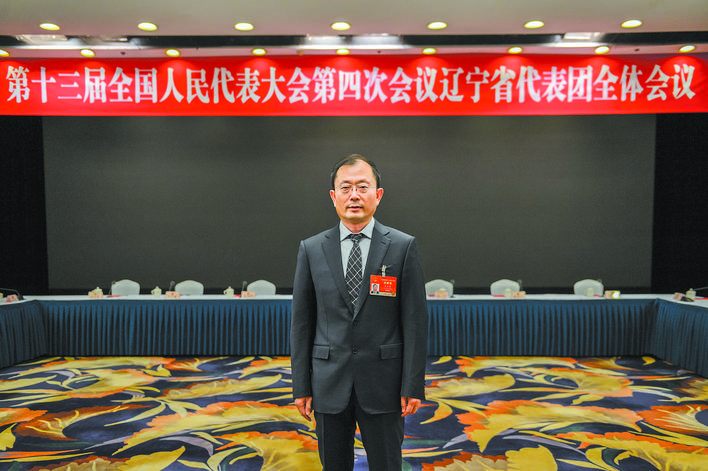 國人大代表 國網(wǎng)遼寧省電力有限公司董事長、黨委書記石玉東：加強能源互濟 促進能源互聯(lián)