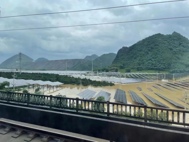 地面電站秒變漂浮電站，又一光伏電站被水淹！