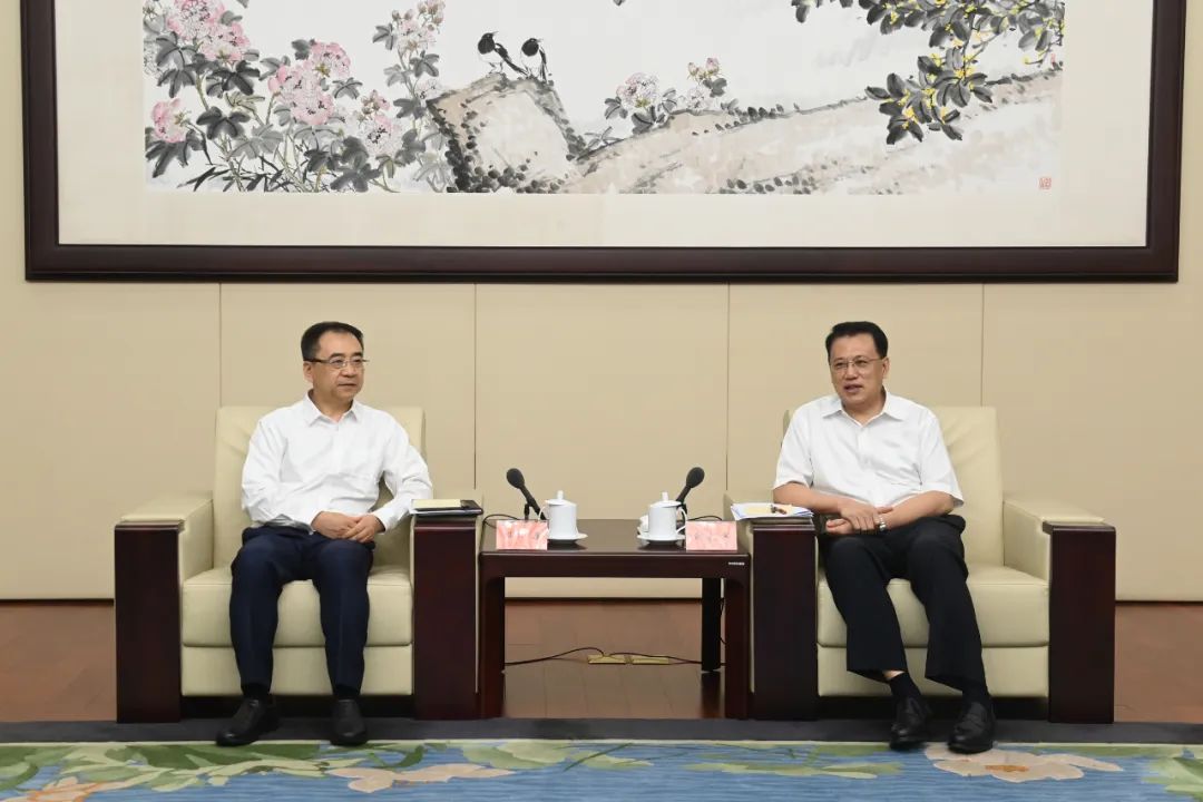 大唐集團(tuán)公司黨組書記、董事長鄒磊拜會浙江省委書記、省人大常委會主任袁家軍