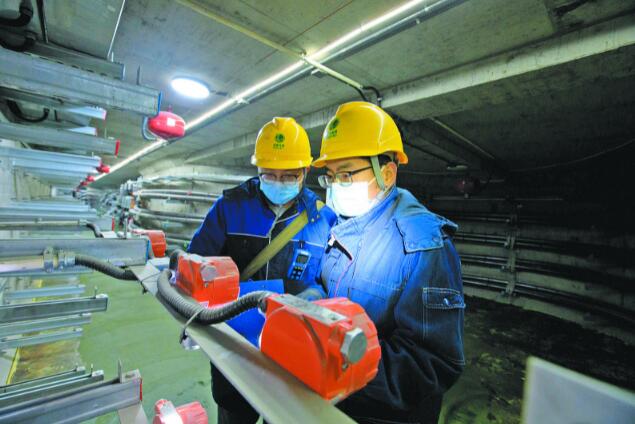 銀川供電公司：“臨近春節(jié)，保障居民安全可靠用電更是頭等大事”