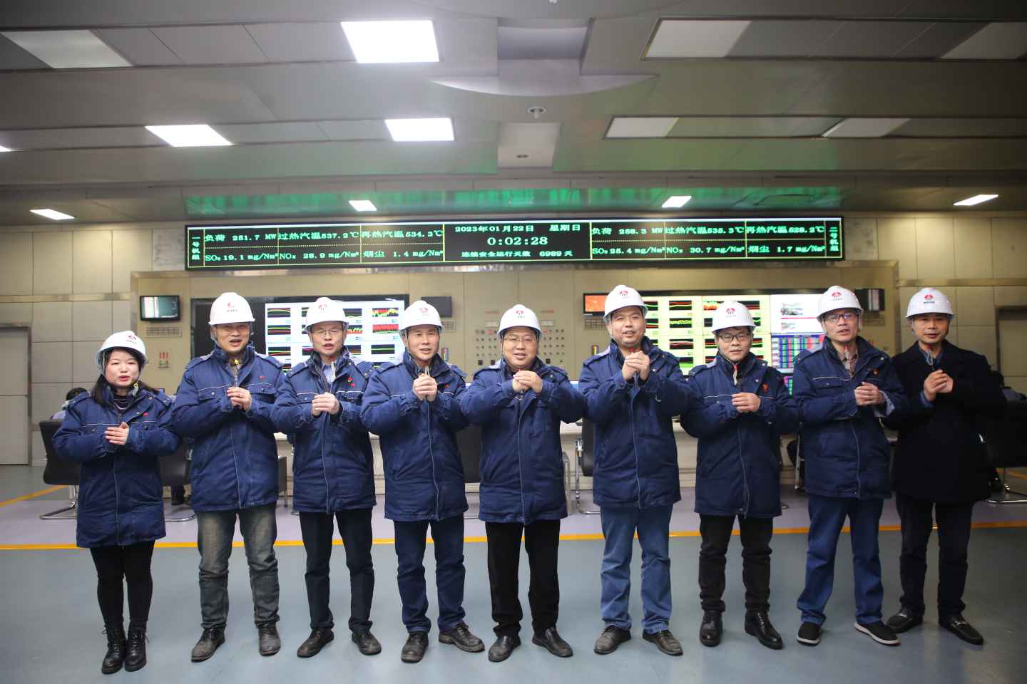 陜煤石電除夕慰問(wèn)送溫暖，崗位堅(jiān)守幸?！巴谩保╰oo）