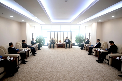 中國(guó)電建黨委常委、副總經(jīng)理王小軍會(huì)見大理州委副書記肖創(chuàng)勇