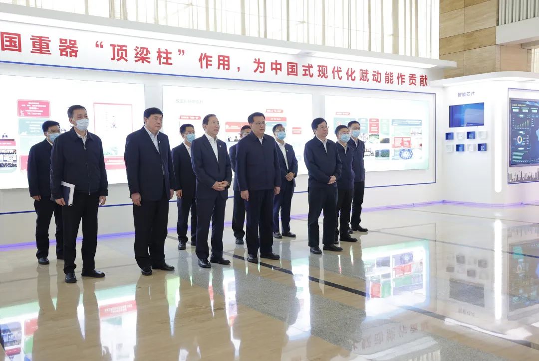 重慶市委書記袁家軍、市長胡衡華與國家電網(wǎng)董事長辛保安、總經(jīng)理張智剛會談