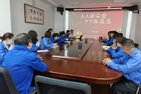 烏海市千里山供電公司：開(kāi)展消防培訓(xùn)，提升應(yīng)急能力