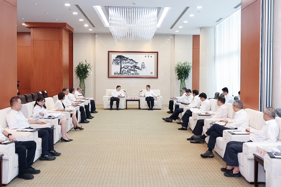 華能集團黨組書記、董事長溫樞剛會見山西省委常委、太原市委書記韋韜