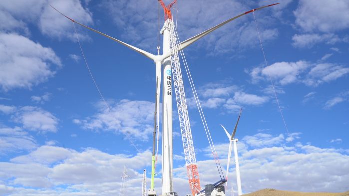 世界高原風電建設(shè)再創(chuàng)奇跡? 我國最高海拔風電場成功并網(wǎng)發(fā)電