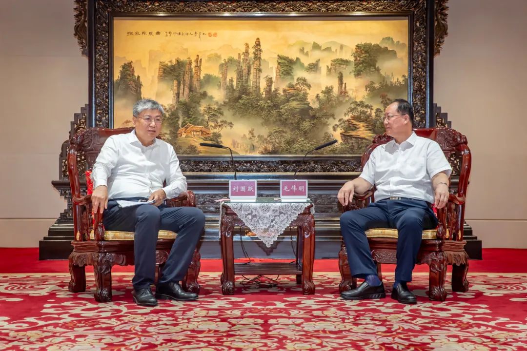 國家能源集團(tuán)黨組書記、董事長劉國躍拜會(huì)湖南省委副書記、省長毛偉明