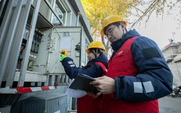 國網(wǎng)北京電力推進(jìn)55項迎峰度冬重點工程，確保市民溫暖過冬