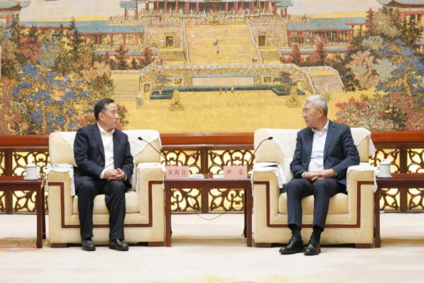 宋海良拜會(huì)江西省委書記尹弘、省長葉建春并見證簽署戰(zhàn)略合作協(xié)議