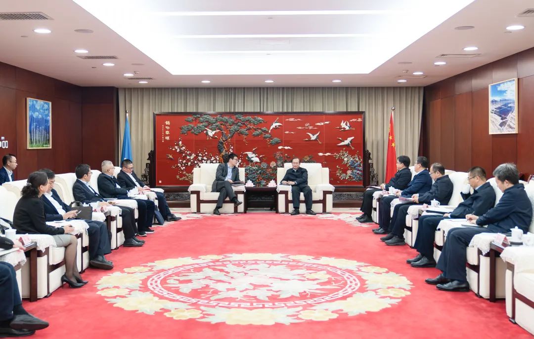 華電黨組書記、董事長江毅會見上海電氣集團黨委書記、董事長吳磊