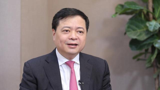 【兩會(huì)好聲音】全國(guó)政協(xié)常委、正泰集團(tuán)董事長(zhǎng)南存輝：建議進(jìn)一步優(yōu)化綠證核發(fā)及交易機(jī)制，提升市場(chǎng)參與度