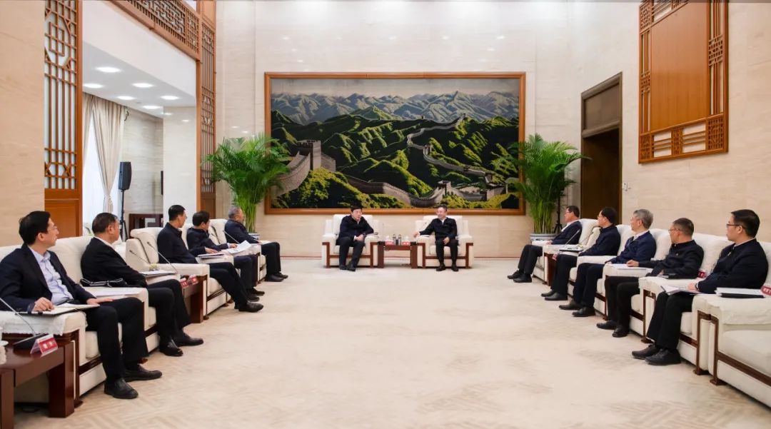 大唐集團(tuán)董事長、黨組書鄒磊與國家電網(wǎng)董事長、黨組書記張智剛會(huì)談