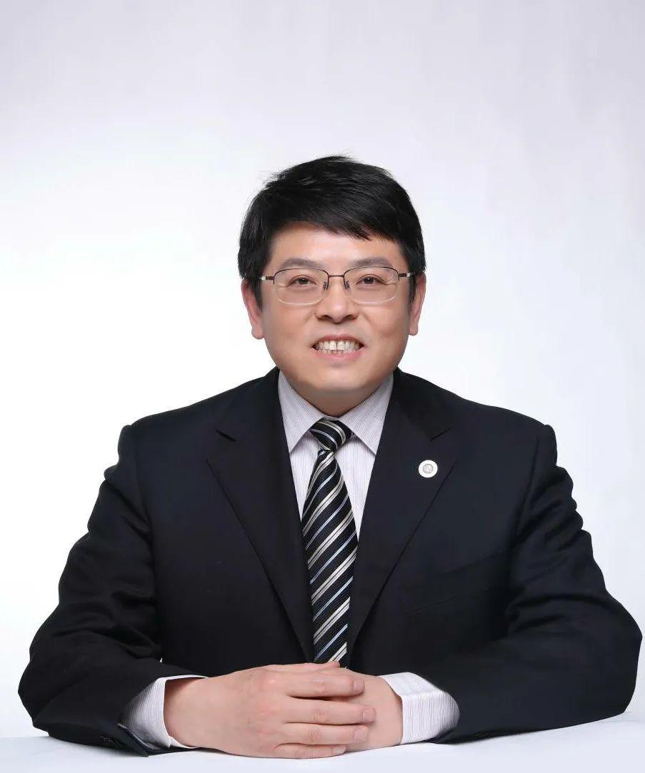 北大副校長董志勇：警惕中國新能源“產(chǎn)能過?！钡难哉撓葳? width=