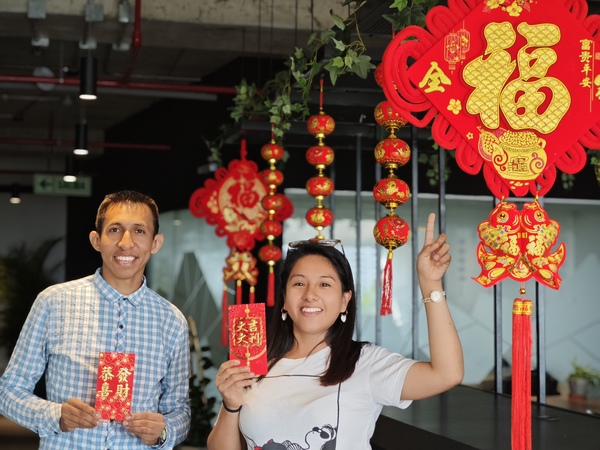 【新春走基層】濃濃年味暖人心，海外職工共迎春